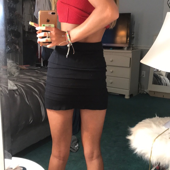 NIKIBIKI Tight Spandex Ruffled Skirt - Picture 2 of 3